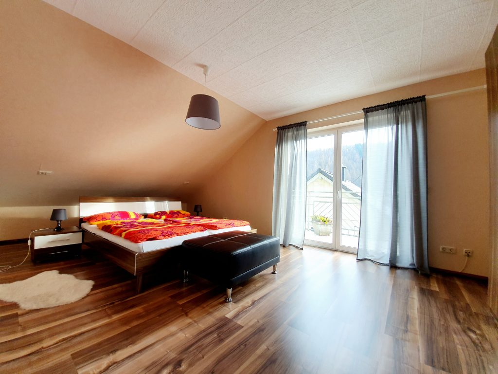 Ferienhaus in Beckingen Haustadt - Schlafzimmer 1